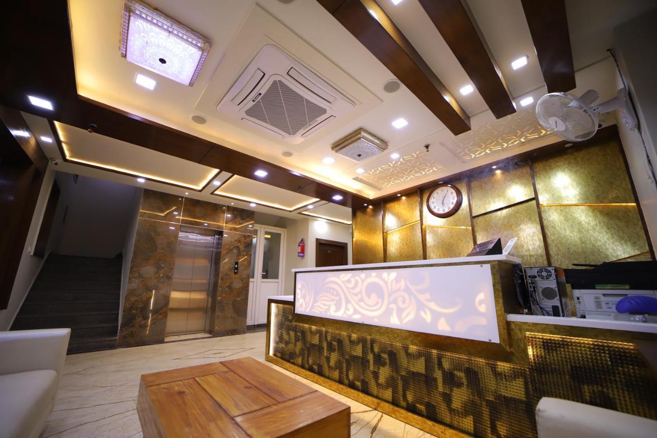 Hotel Royal Phoenix อัครา ภายนอก รูปภาพ