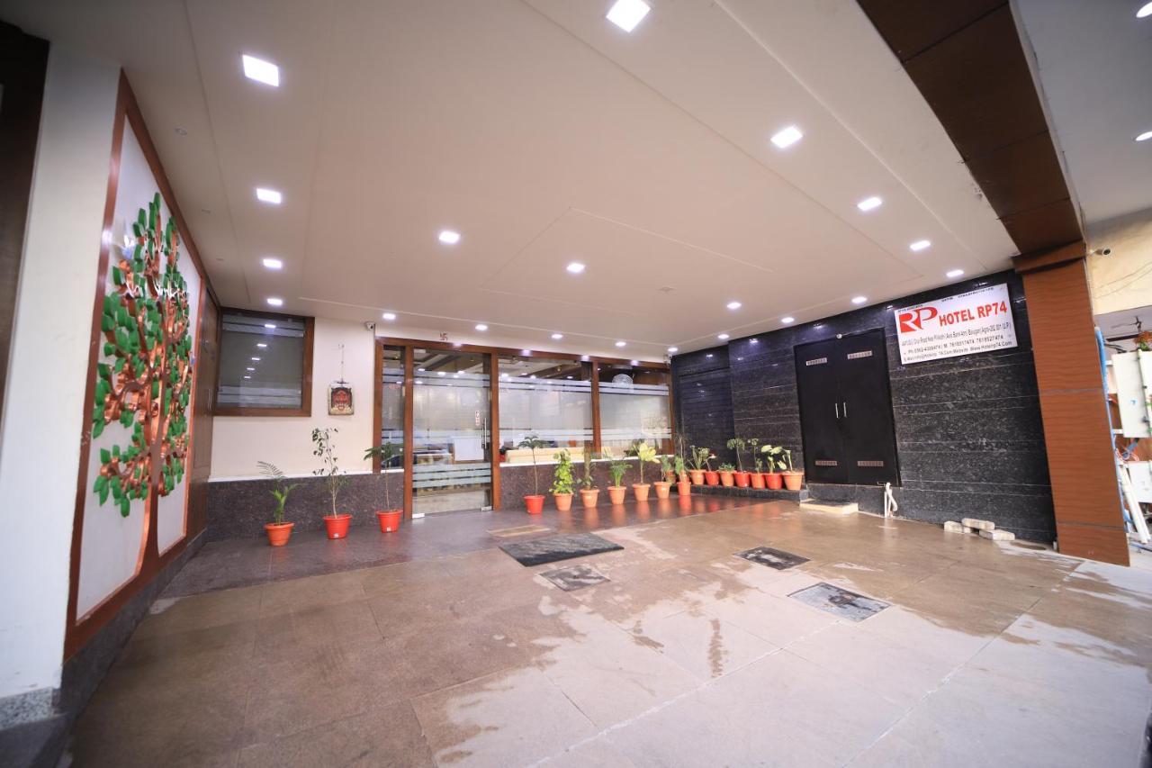 Hotel Royal Phoenix อัครา ภายนอก รูปภาพ