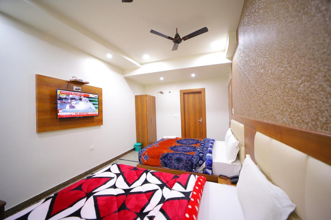 Hotel Royal Phoenix อัครา ภายนอก รูปภาพ